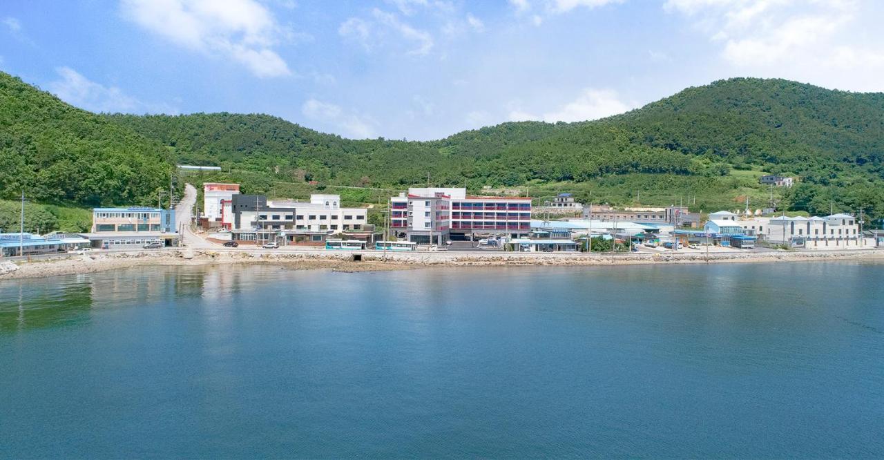 Gold Beach Resort Yeosu Exterior foto